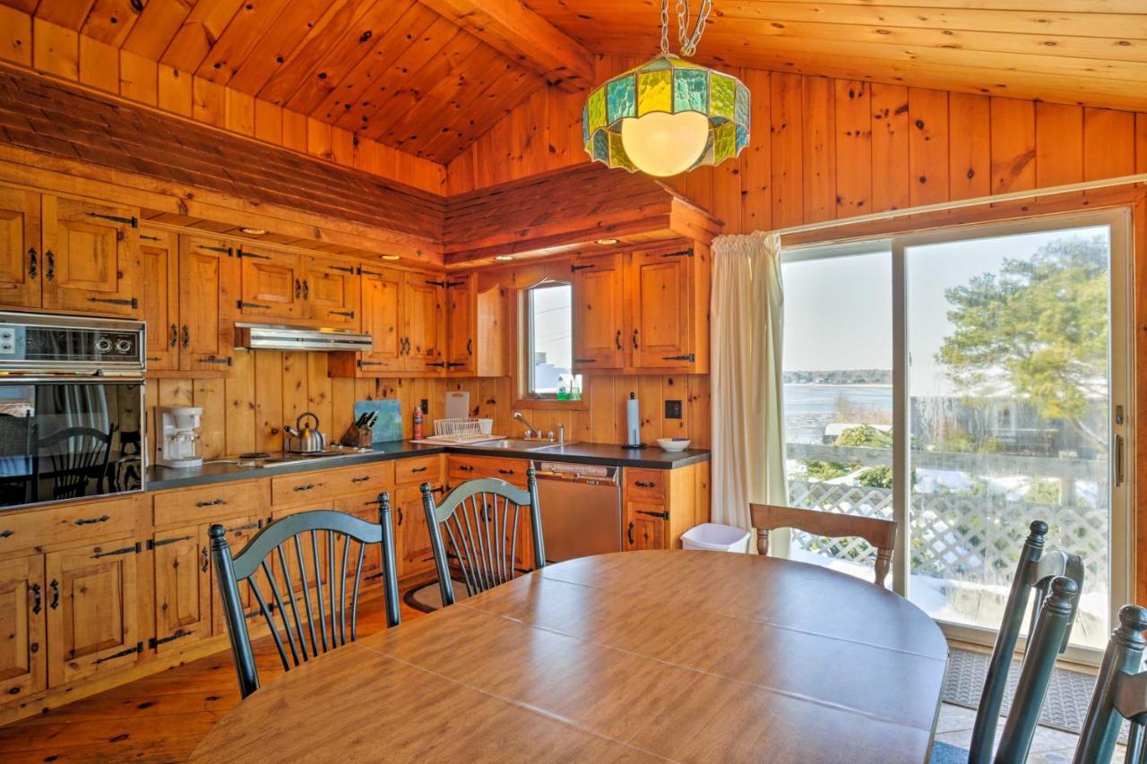 Biddeford Vacation Rental With Deck And Ocean Views! Exterior photo